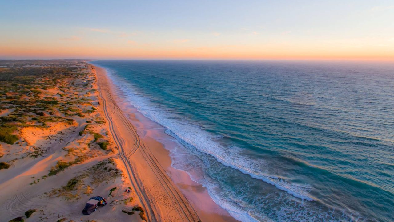 Coorong-ariel-view-at-sunset