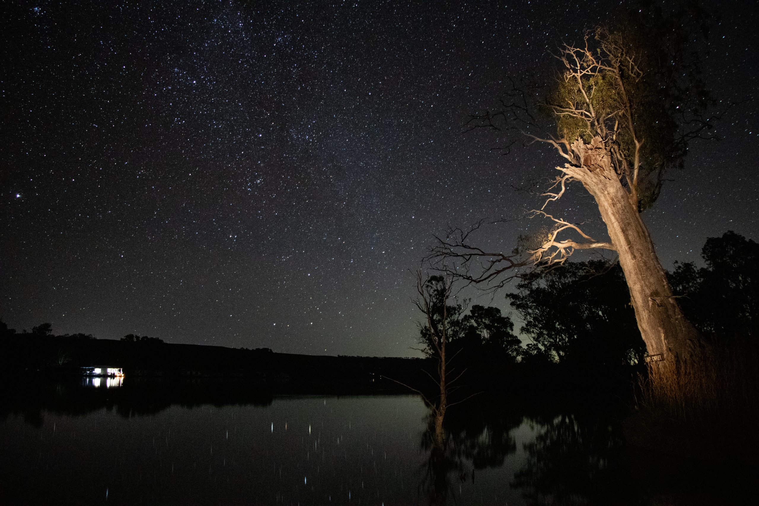 experience-the-murray-river-at-night-dark-sky