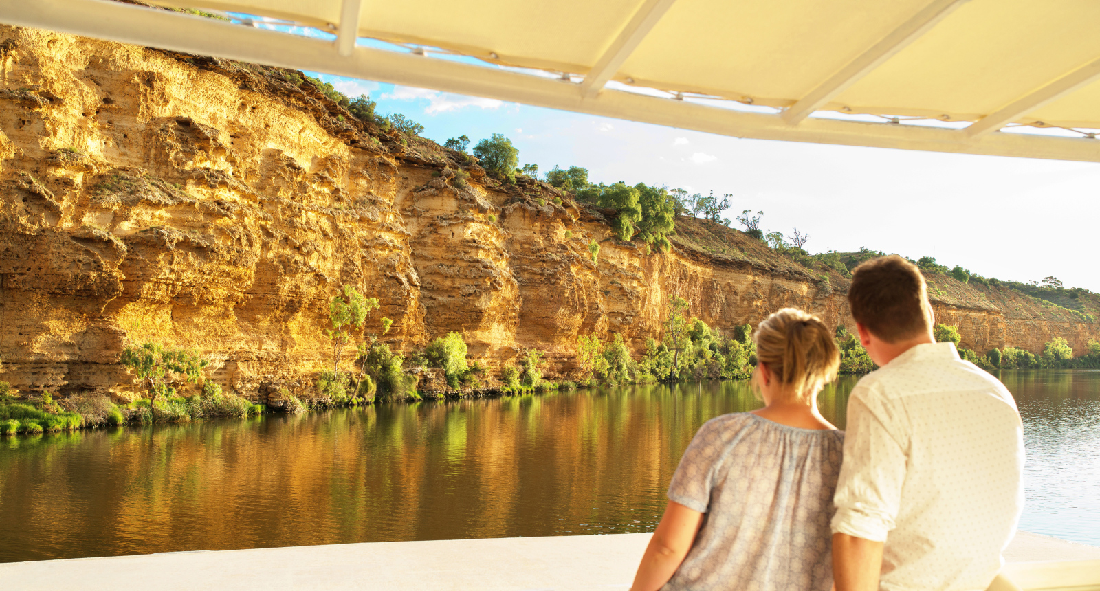 There's nothing else quite like a houseboat holiday Murray River Lakes and Coorong