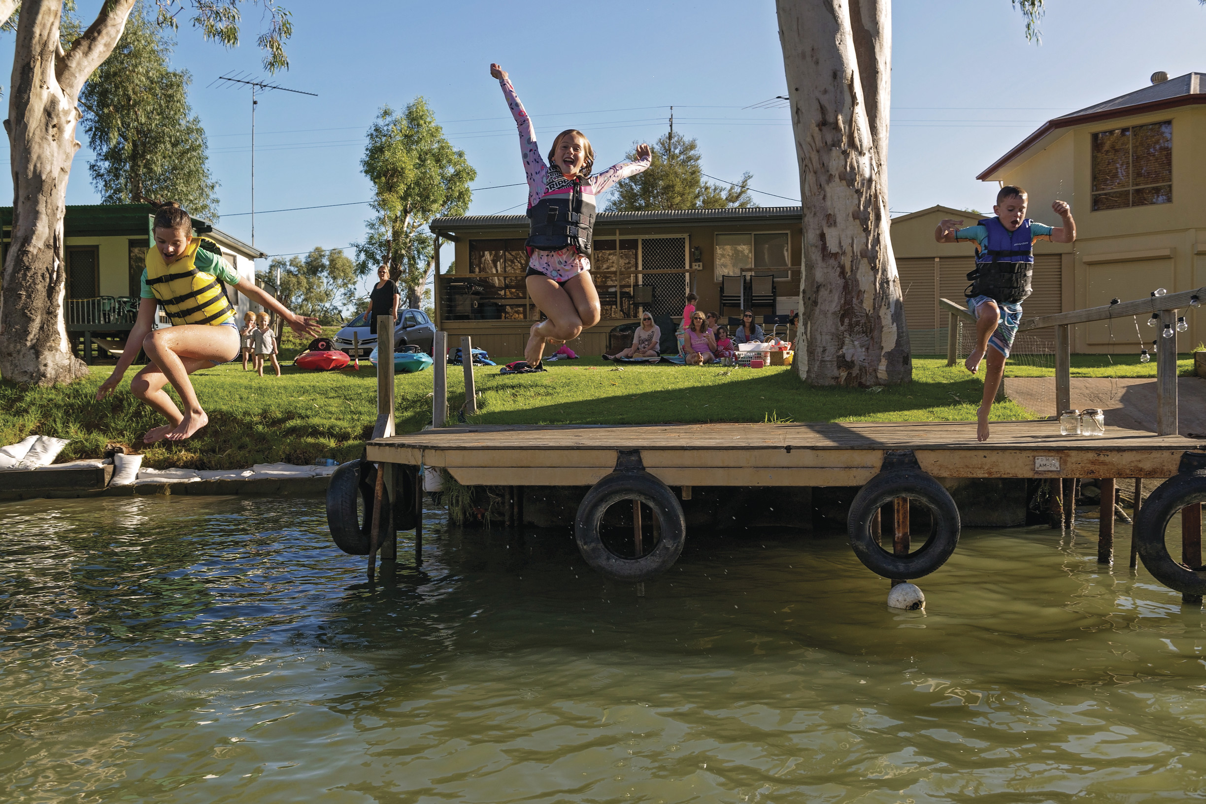 River Shack Rentals: Caurnamont