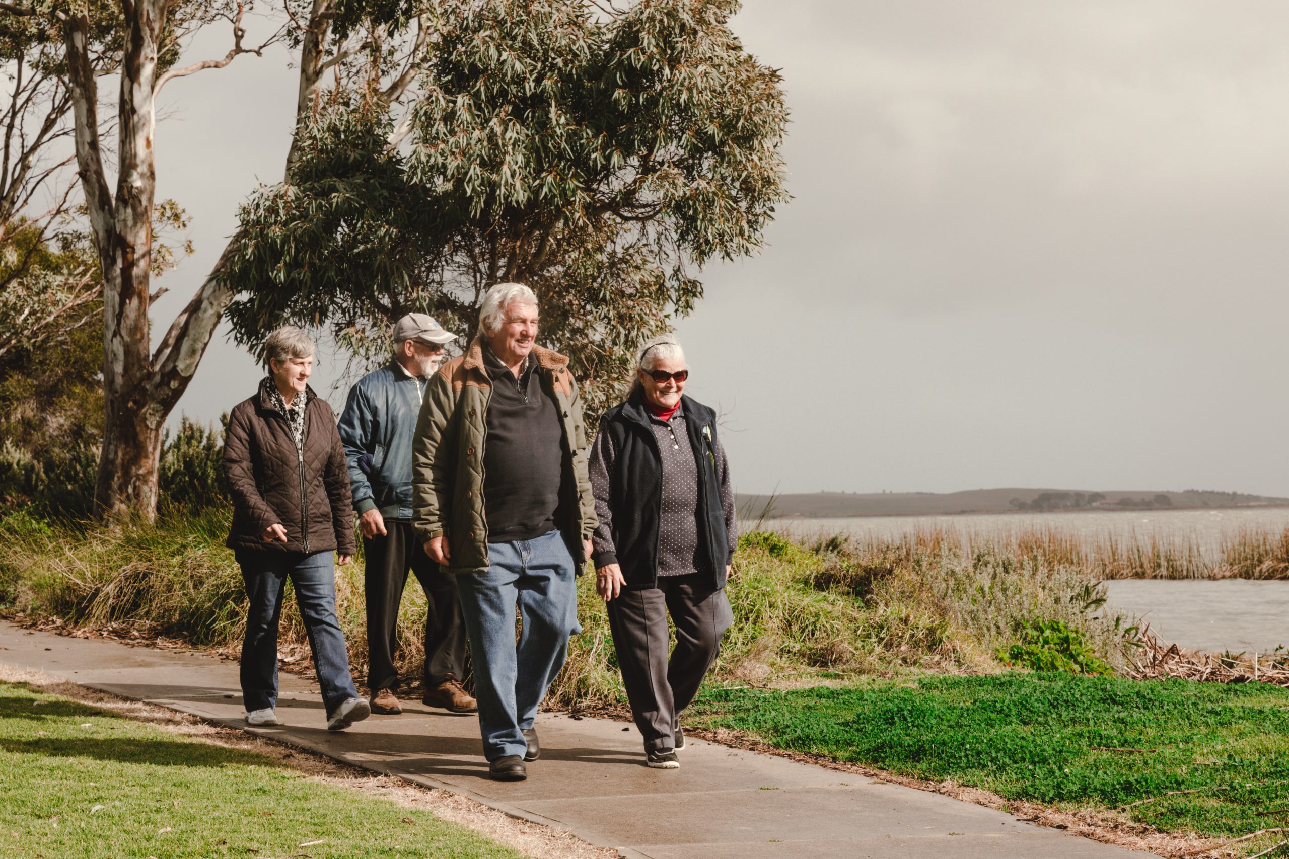 meningie-pelican-path