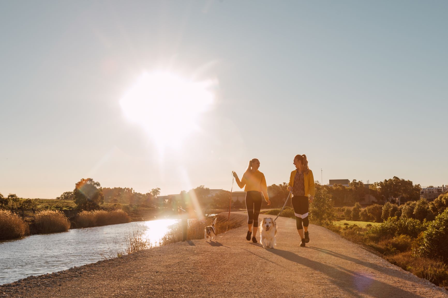 sonia-and-nikita-murray-coorong-trail