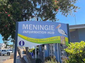 Meningie Information Hub sign board